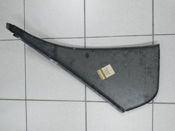 Renault R4 Rechts tussen spatbord beschikbaar voor biedingen