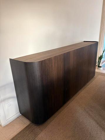 Grivato gerookt eik dressoir Juntoo beschikbaar voor biedingen