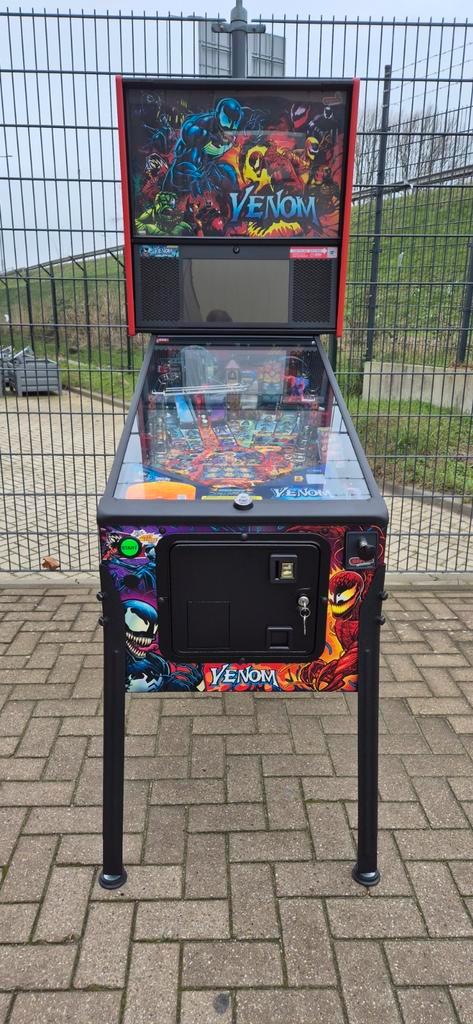 ÉTOILE EN BOIS VENOM PREMIUM, Collections, Machines | Flipper (jeu), Stern, Enlèvement