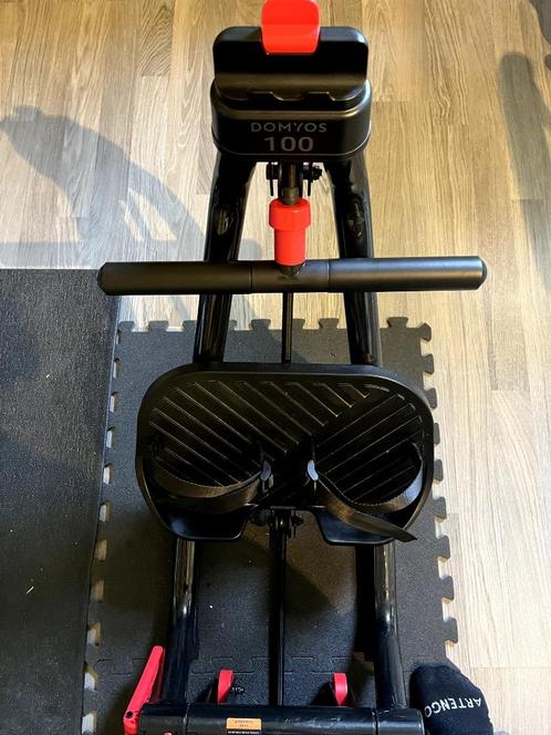 Roeitrainer Domyos 100, Sport en Fitness, Fitnessapparatuur, Zo goed als nieuw, Roeitrainer, Armen, Benen, Borst, Buik, Rug, Metaal