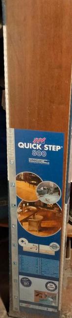 Nieuwe Quick Step 800 Uniclic +/- 9 m², Ophalen, Zo goed als nieuw, Laminaat