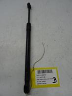 VERIN DE CAPOT BMW X6 (F16) (01-2014/12-2019), Autos : Pièces & Accessoires, Utilisé, BMW