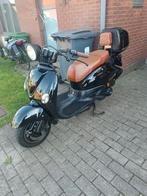 Brommer 125cc, Fietsen en Brommers, Brommers | Overige merken, Ophalen, Zo goed als nieuw