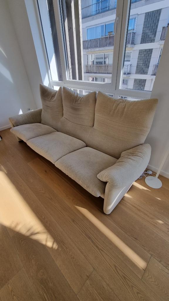 Maralunga Cassina - Rechte 3-zitsbank, Huis en Inrichting, Zetels | Zetels, Gebruikt, Rechte bank, Driepersoons, 200 tot 250 cm