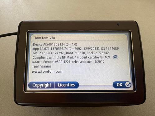 TomTom Via gps met beschermhoes, Auto diversen, Autonavigatie, Zo goed als nieuw, Ophalen of Verzenden
