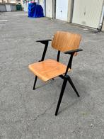 Chaise vintage de designer RESULT, Maison & Meubles, Chaises, Autres couleurs, Enlèvement, Utilisé, Bois