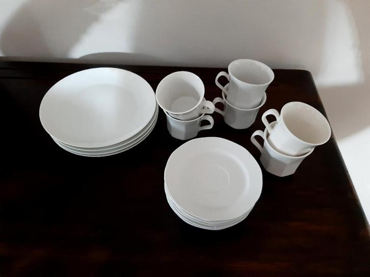Wit servies, Maison & Meubles, Cuisine | Vaisselle, Assiettes(s), Enlèvement ou Envoi