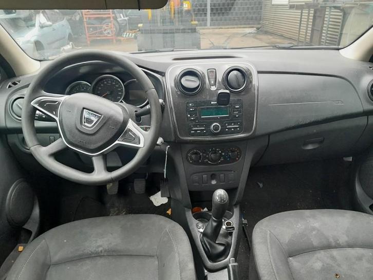 RADIO Dacia Logan MCV II / Sandero Wagon (7S) (01-2013/-), Auto-onderdelen, Overige Auto-onderdelen, Dacia, Gebruikt