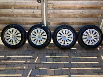 Winterbanden als nieuw VW Golf 5-6-7 Semperit 195/65 R15 beschikbaar voor biedingen
