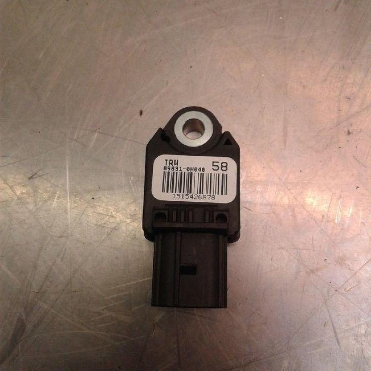 AIRBAG SENSOR Toyota Aygo (B40) (|898310H040|), Auto-onderdelen, Overige Auto-onderdelen, Toyota, Gebruikt
