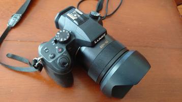 Panasonic FZ1000 digitale camera beschikbaar voor biedingen