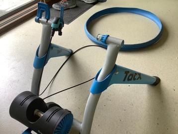 Tacx Booster met band en Tacx steekas beschikbaar voor biedingen