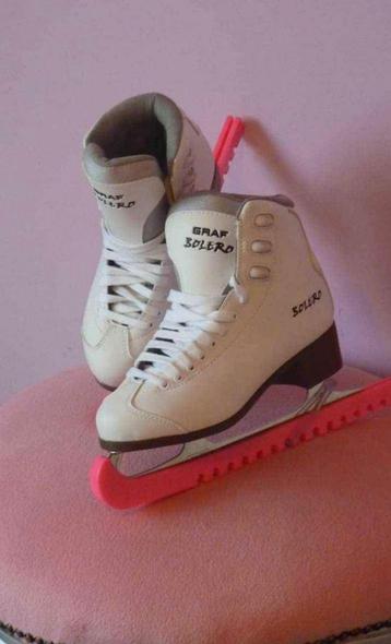 Patinage artistique taille 37 disponible aux enchères