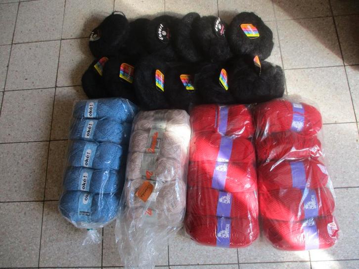 Laine à tricoter (2,550 kg), Hobby & Loisirs créatifs, Tricot & Crochet, Neuf, Tricot ou Crochet, Enlèvement ou Envoi