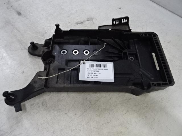 ACCUHOUDER Volkswagen Polo VI (AW1) (01-2017/08-2021), Auto-onderdelen, Overige Auto-onderdelen, Volkswagen, Gebruikt