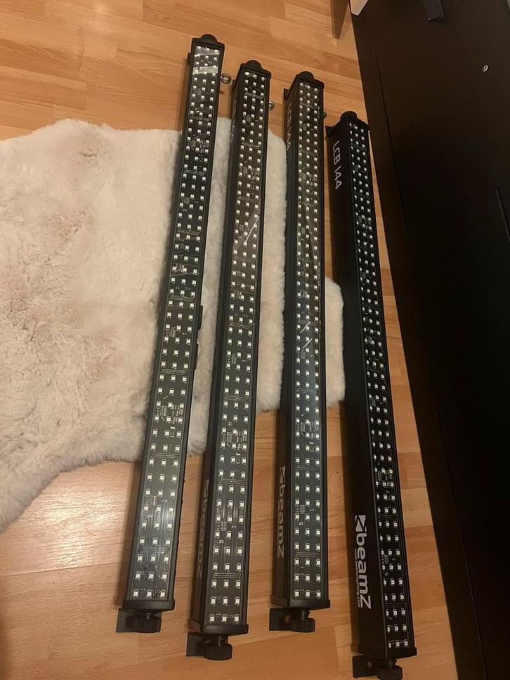 Beamz LCB 144, Muziek en Instrumenten, Licht en Laser, Zo goed als nieuw, Licht, Geluidgestuurd, Kleur, Stroboscoopeffect, Ophalen