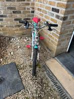 Meisjesfiets btwin 20 inch met versnelling, Fietsen en Brommers, Fietsen | Meisjes, Ophalen, Zo goed als nieuw, 20 inch