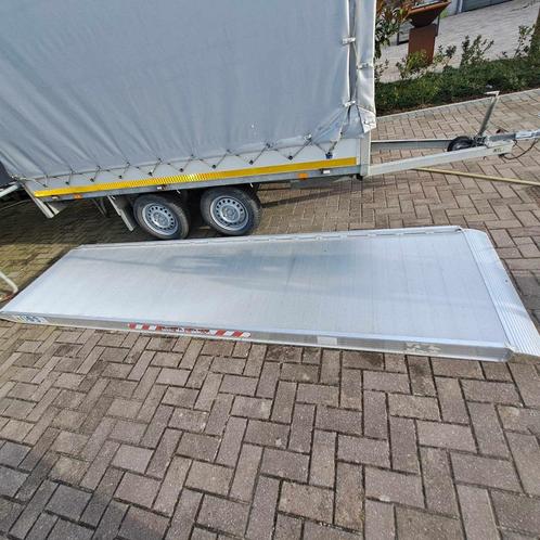 Oprijplaat 4m/ rijplaat, Auto diversen, Auto-accessoires, Zo goed als nieuw, Ophalen