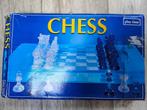 Les échecs portable 26 x 25 cm, Hobby & Loisirs créatifs, Comme neuf, Play time, 1 ou 2 joueurs, Enlèvement