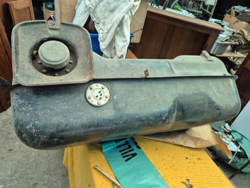 Porsche 914 brandstoftank  beschikbaar voor biedingen