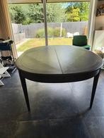 Uitschuifbare ovalen tafel, Ophalen, Kersenhout