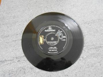 Drie 45toeren vinyl singles (1965)The Beatles beschikbaar voor biedingen