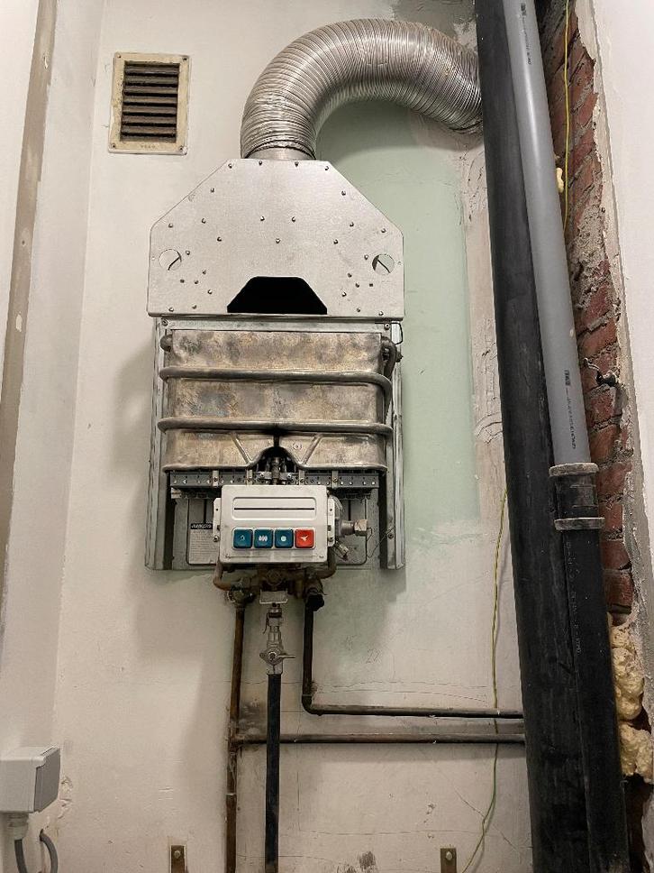 JUNKERS Geiser, doorstromer H75 B46 D22 werkt uitstekend!, Doe-het-zelf en Bouw, Chauffageketels en Boilers, Boiler, Aardgas, Ophalen