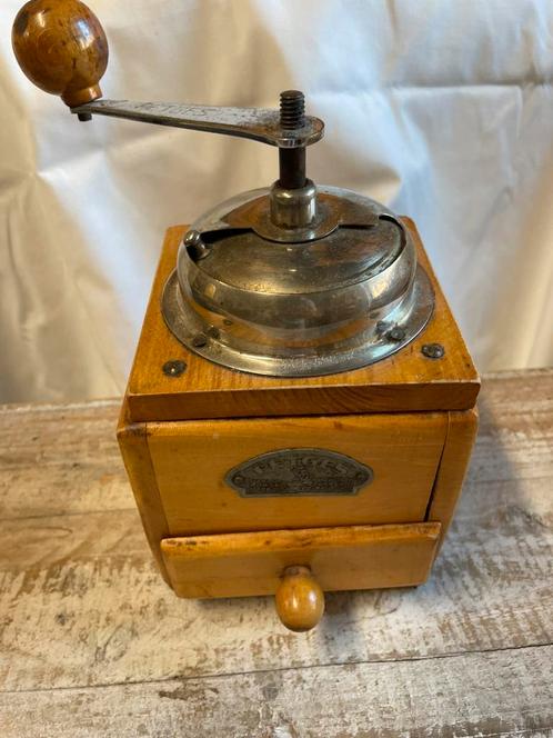 Moulin a cafe Petges, Antiek en Kunst, Antiek | Keukengerei, Ophalen of Verzenden