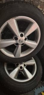 Nissan 4velgen + banden215/60R17, Pneus et Jantes, 17 pouces, Enlèvement, Utilisé