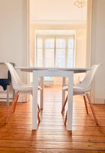 Table à Manger Extensible Blanche – Pratique et Élégante beschikbaar voor biedingen