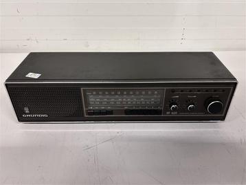A7114. Grundig RF 625 radio, vintage beschikbaar voor biedingen