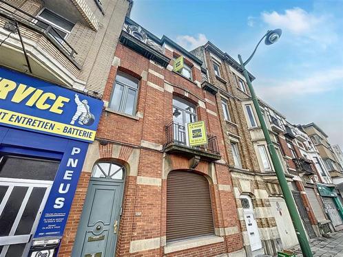 Maison à vendre à Anderlecht, 4 chambres, Immo, Huizen en Appartementen te koop, Vrijstaande woning, G