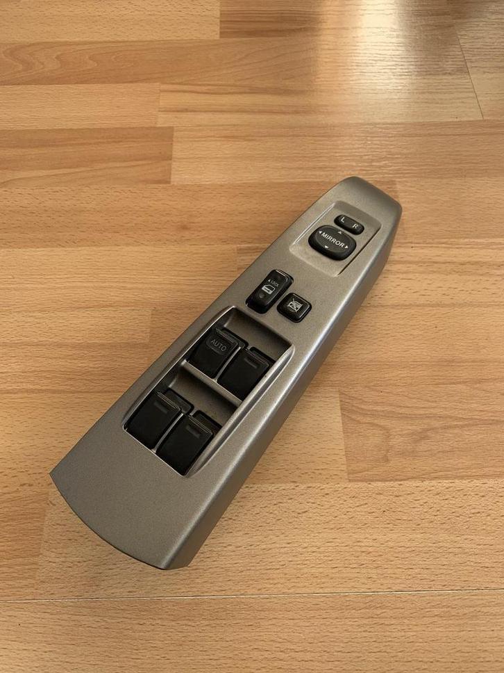 toyota prius 2003 tot 2009 raamschakelaar elektrische ramen, Auto-onderdelen, Dashboard en Schakelaars, Toyota, Gebruikt, Ophalen of Verzenden