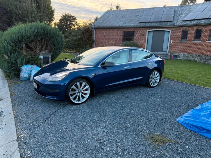 Tesla Model 3 perdormance, Auto's, Tesla, Particulier, Model 3, 360° camera, 4x4, ABS, Achteruitrijcamera, Adaptive Cruise Control