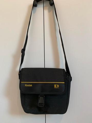 Mooie Kodak cameratas beschikbaar voor biedingen