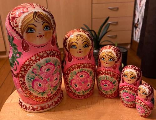 Grote Matryoshka 18 cm Russische poppen 5 stuks handgemaakt., Verzamelen, Poppen, Pop, Ophalen of Verzenden