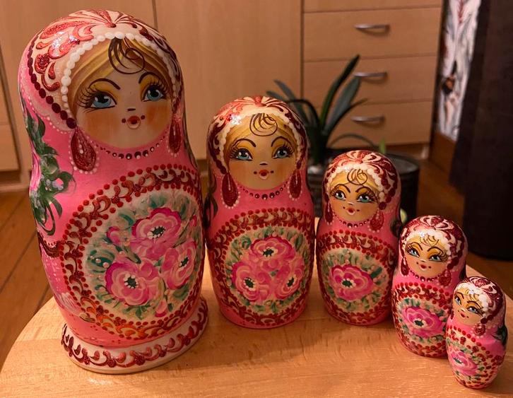 Grote Matryoshka 18 cm Russische poppen 5 stuks handgemaakt., Verzamelen, Poppen, Pop, Ophalen of Verzenden
