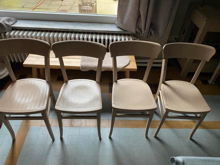 Vintage jaren ‘60 set van 4 stoelen + brocante tafel hout, Antiek en Kunst, Antiek | Meubels | Stoelen en Sofa's, Ophalen