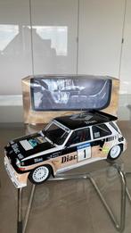 Winnaar Rally du Var 1986 Renault 5 Maxi Turbo 1:18 Nikkel, Hobby en Vrije tijd, Zo goed als nieuw