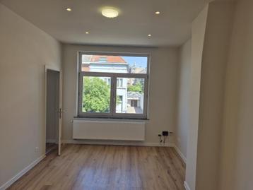 Appartement rénové de 2 chambres à louer beschikbaar voor biedingen
