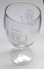 Glas met witte opdruk: "DIEST - Lions International - 30", Collections, Verres & Petits Verres, Comme neuf, Enlèvement ou Envoi