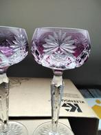 Verre à vin Val St Lambert couleur violet hauteur 19,3 cm., Enlèvement ou Envoi