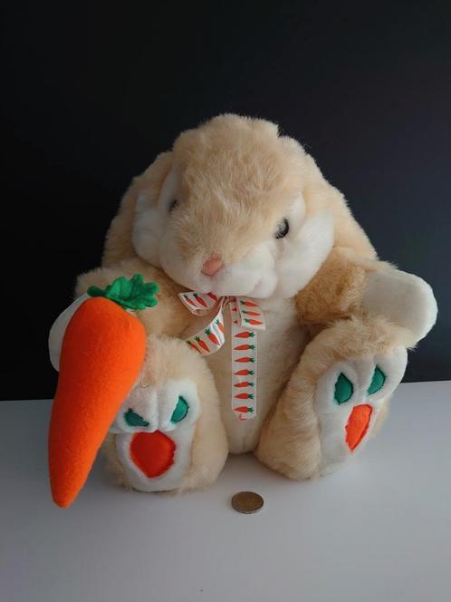 Konijn met hele grote zachte oren & grote, oranje wortel, Enfants & Bébés, Jouets | Peluches, Comme neuf, Lapin, Enlèvement ou Envoi