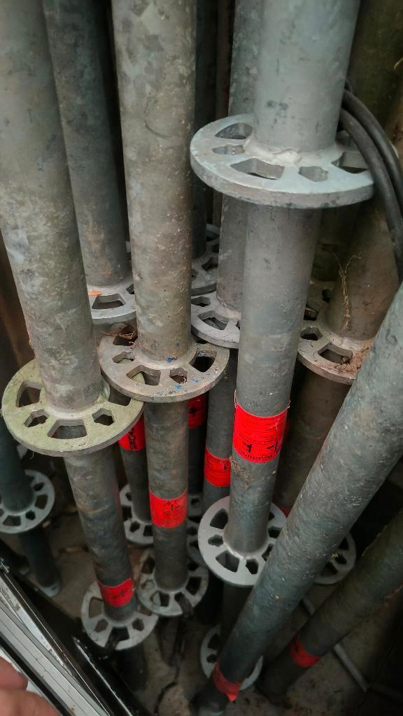 Layher Stelling Elementen, Doe-het-zelf en Bouw, Steigers, Gebruikt, Overige typen, 2 tot 5 meter, Ophalen