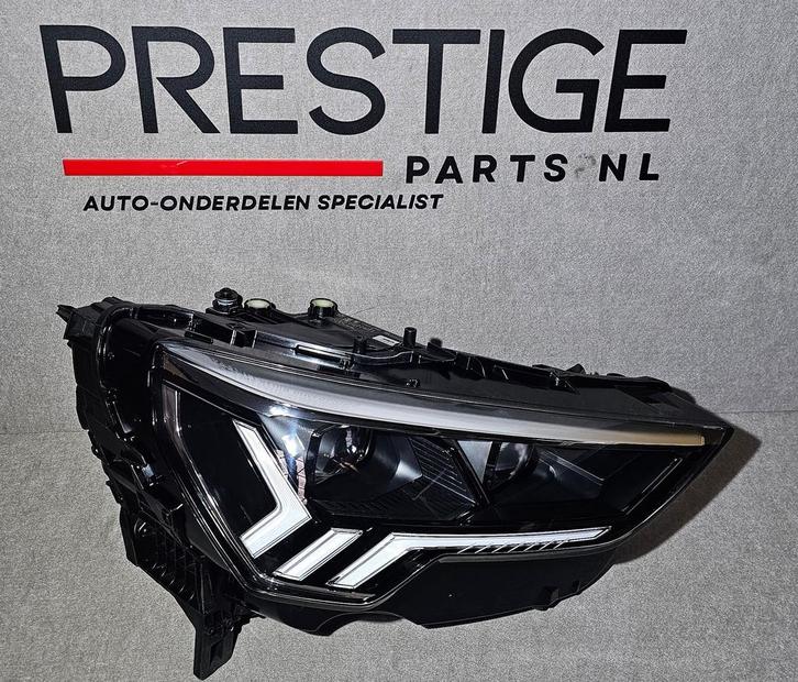 Koplamp Audi Q3 F3 Full LED Matrix RSQ3 Rechts 83A941784C, Auto-onderdelen, Verlichting, Gebruikt, Herkomst onderdeel bekend, Ophalen of Verzenden