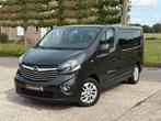 Opel Vivaro 1.6CDTI Bi Turbo 8zitplaatsen Navi Camera Euro6, Auto's, Monovolume, Vivaro, Euro 6, Zwart