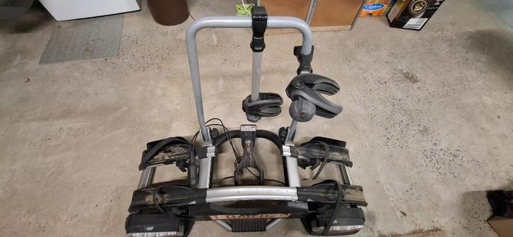 Fietsdrager Thule 2 fietsen, Auto diversen, Fietsendragers, Gebruikt, Trekhaakdrager, 2 fietsen, Brede banden, Elektrische fiets