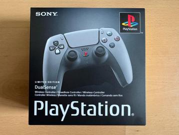 PS5 30e verjaardag Controller PlayStation 5 30th anniversary beschikbaar voor biedingen