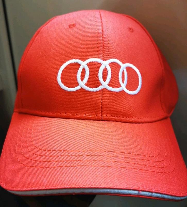 Casquette avec logo Audi neuve, Autos : Divers, Autos divers Autre, Enlèvement ou Envoi