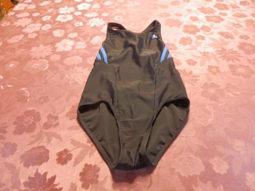 --(64)- maillot fille t.12 noir bleu -adidas -, Kinderen en Baby's, Kinderkleding | Maat 146, Zo goed als nieuw, Meisje, Sport- of Zwemkleding